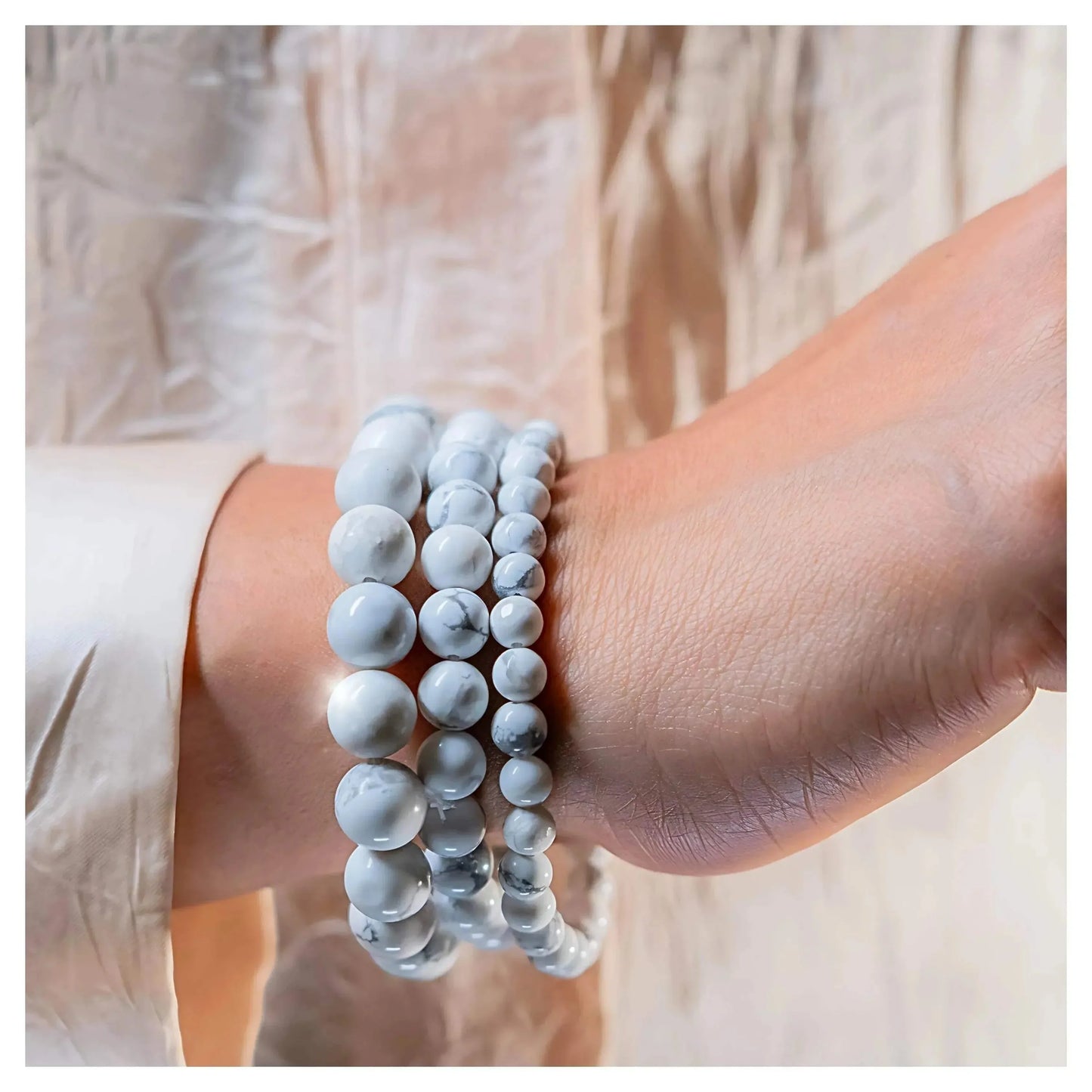 Howlite Bracelet - Classic Round